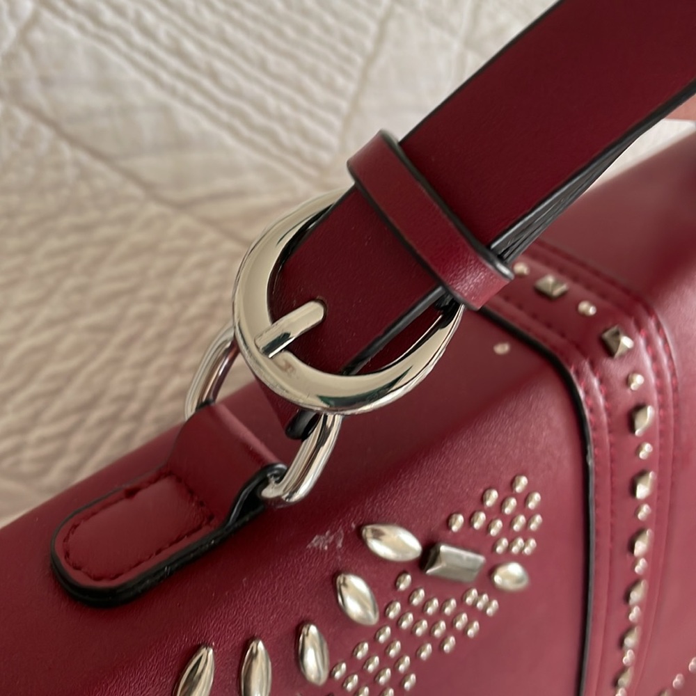 Handbag - Picture 3 of 7